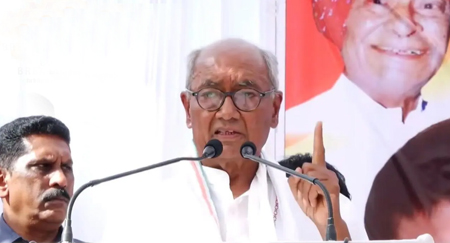दिग्विजय सिंह का केंद्र सरकार पर हमला:बोले- पेट्रोल-डीजल और आर्थिक संकट की बड़ी वजह मोदी सरकार में लीडरशिप का अभाव