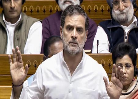 आदिवासी छात्राओं का प्रेग्नेंसी टेस्ट हो रहाः राहुल गांधी के दावे से मची सनसनी, कहा- सरकारी हॉस्टलों में चल रहा ये गोरखधंधा